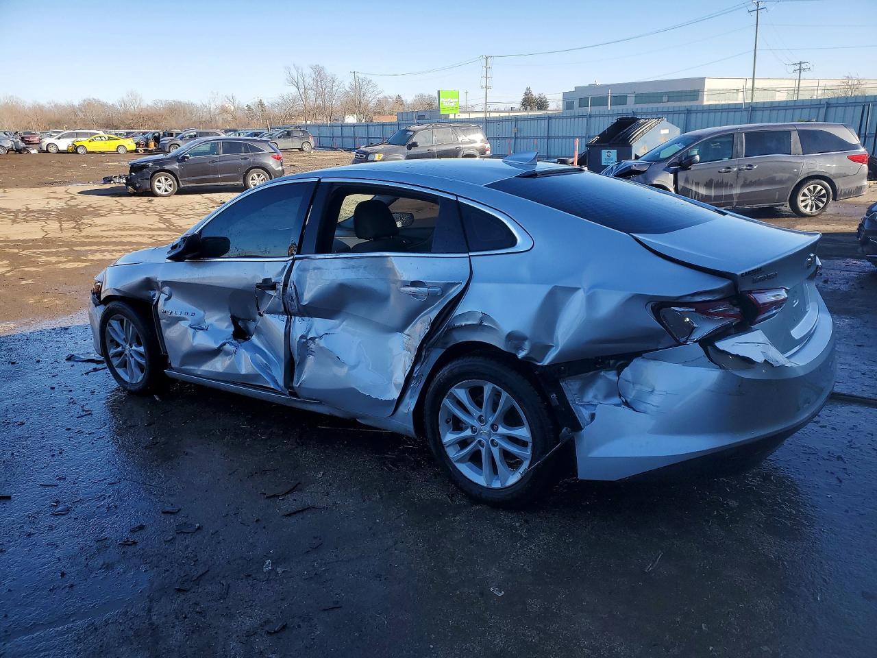 2022 Chevrolet Malibu Lt - Image 2