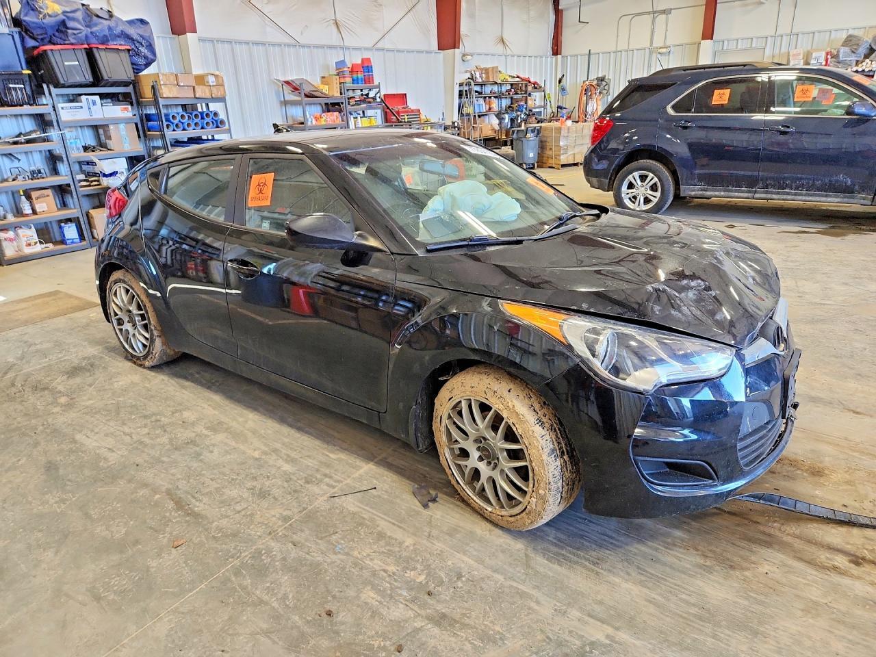 2016 Hyundai Veloster Base - Фото 4