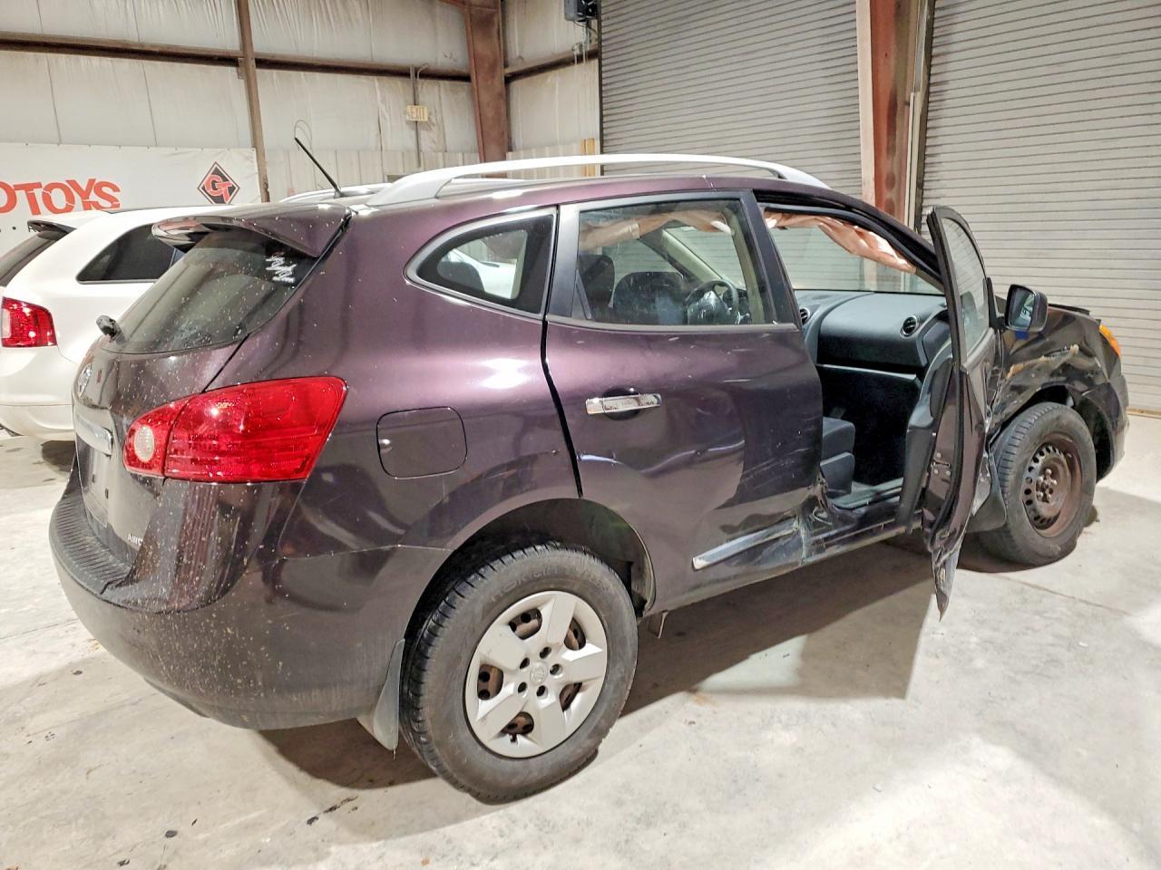 2015 Nissan Rogue Select S - Фото 3