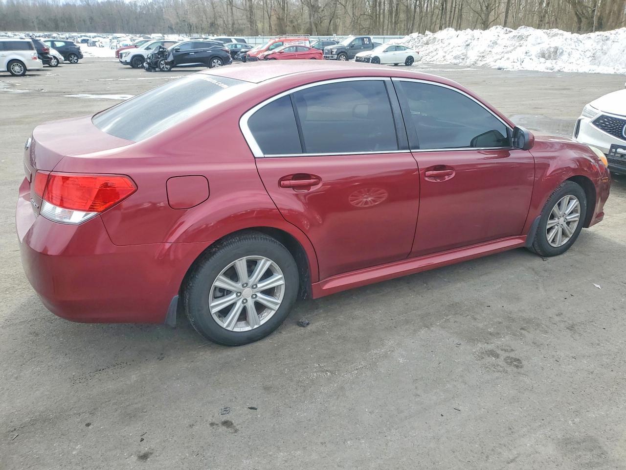 2011 Subaru Legacy 2.5I Premium - Фото 3