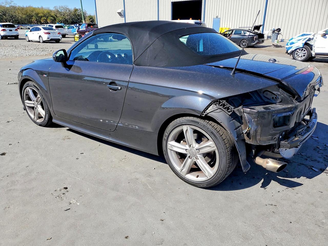 2015 Audi Tt - Фото 2