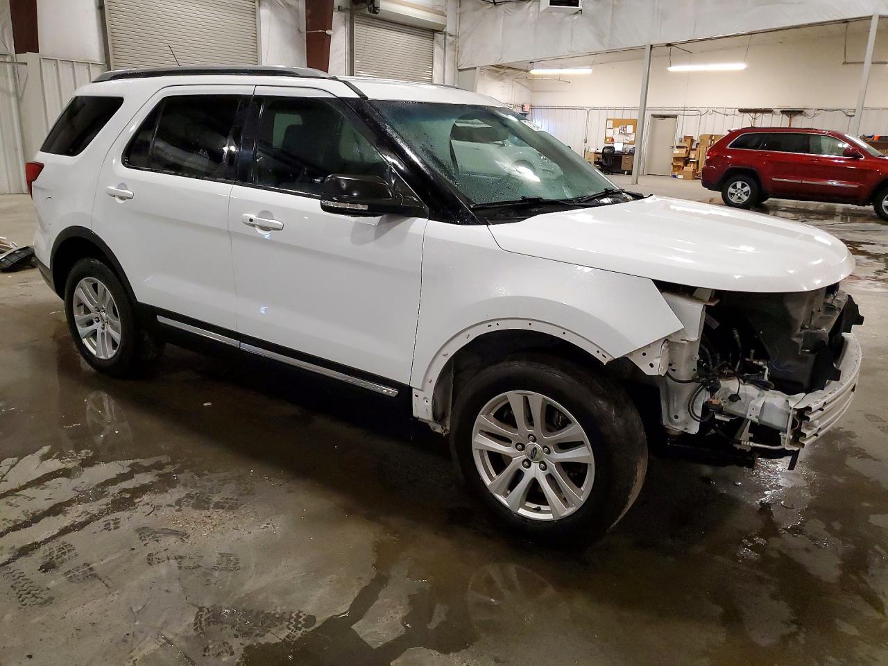 2019 Ford Explorer Xlt - Image 4