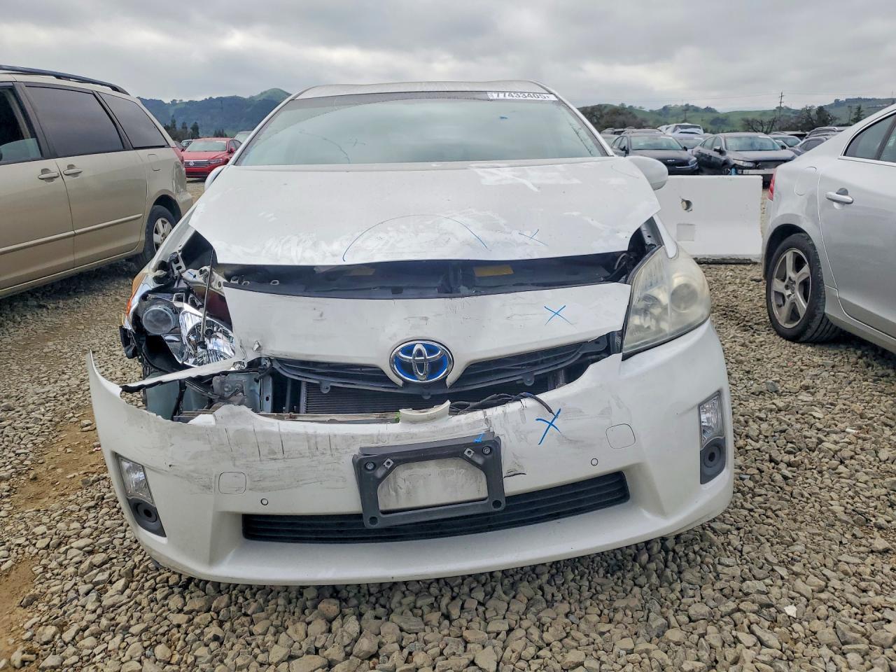 2011 Toyota Prius - Image 5