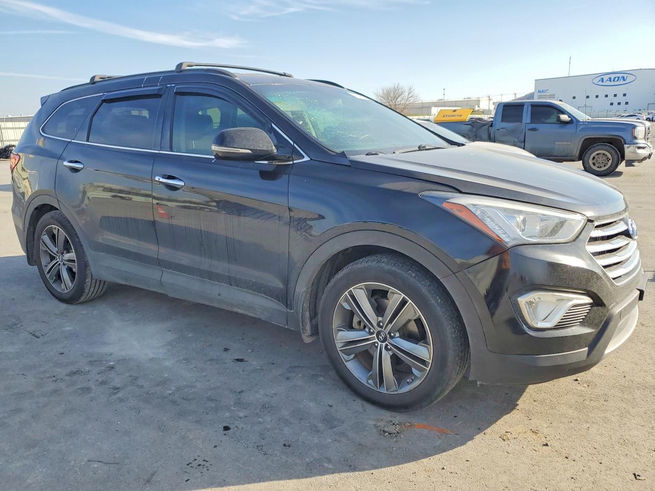 2015 Hyundai Santa Fe Gls - Image 4