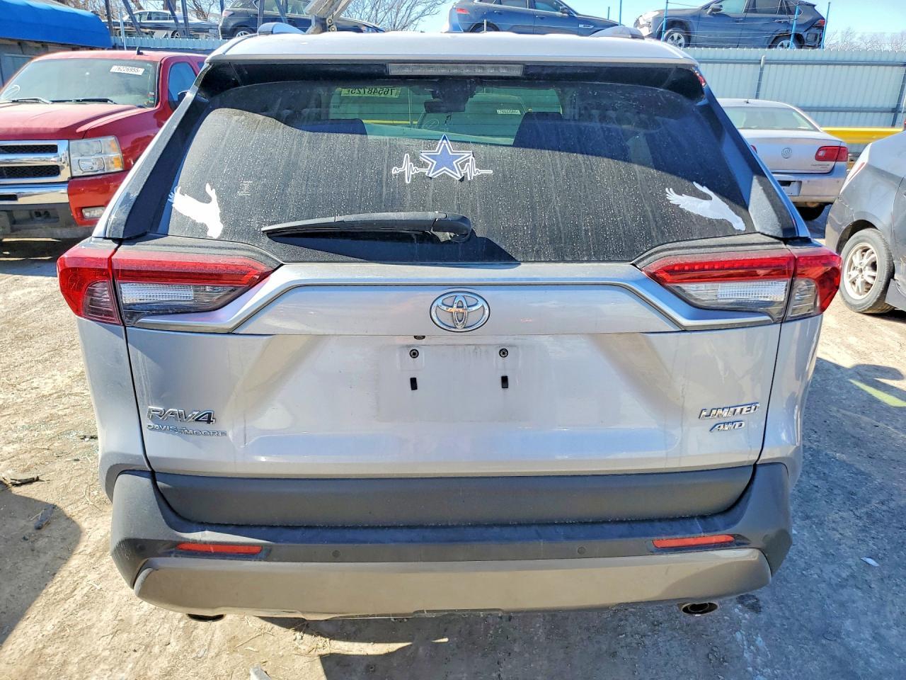 2019 Toyota Rav4 Limited - Фото 6