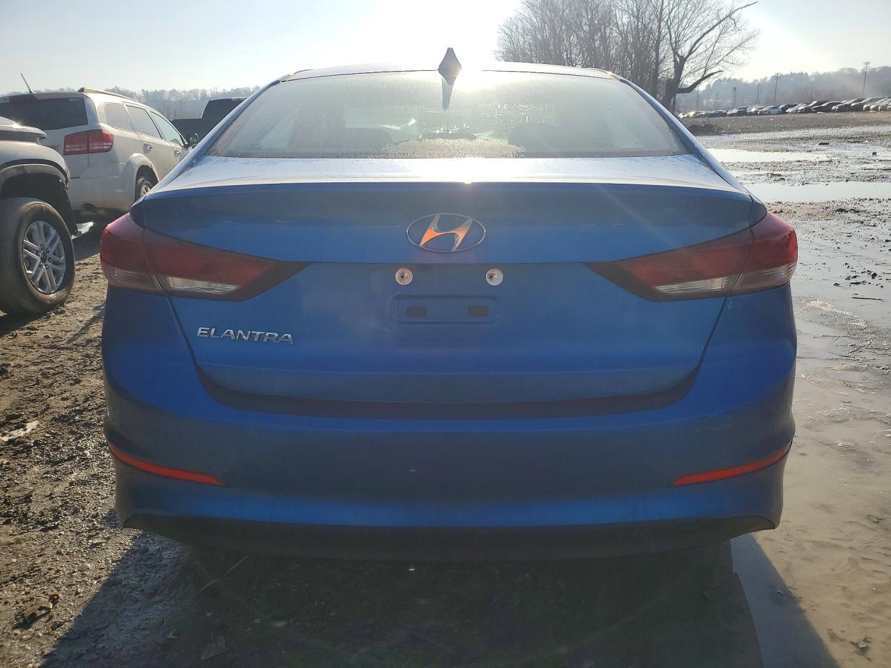 2018 Hyundai Elantra Sel - Image 6