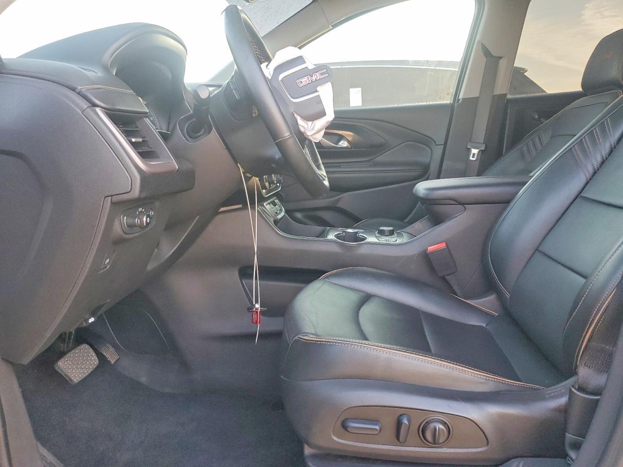 2024 GMC Terrain At4 - Image 7
