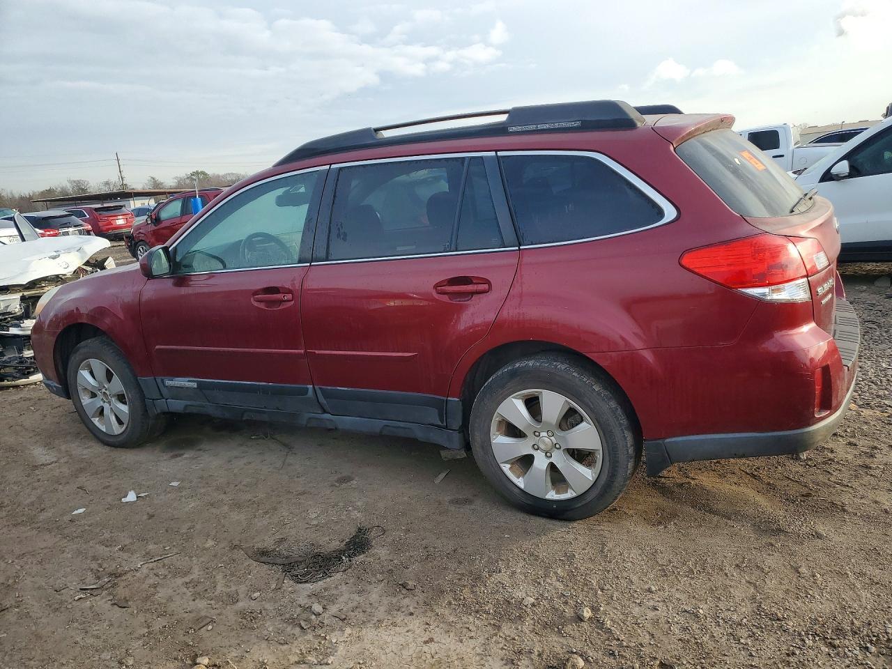 2012 Subaru Outback 2.5I Premium - Фото 2