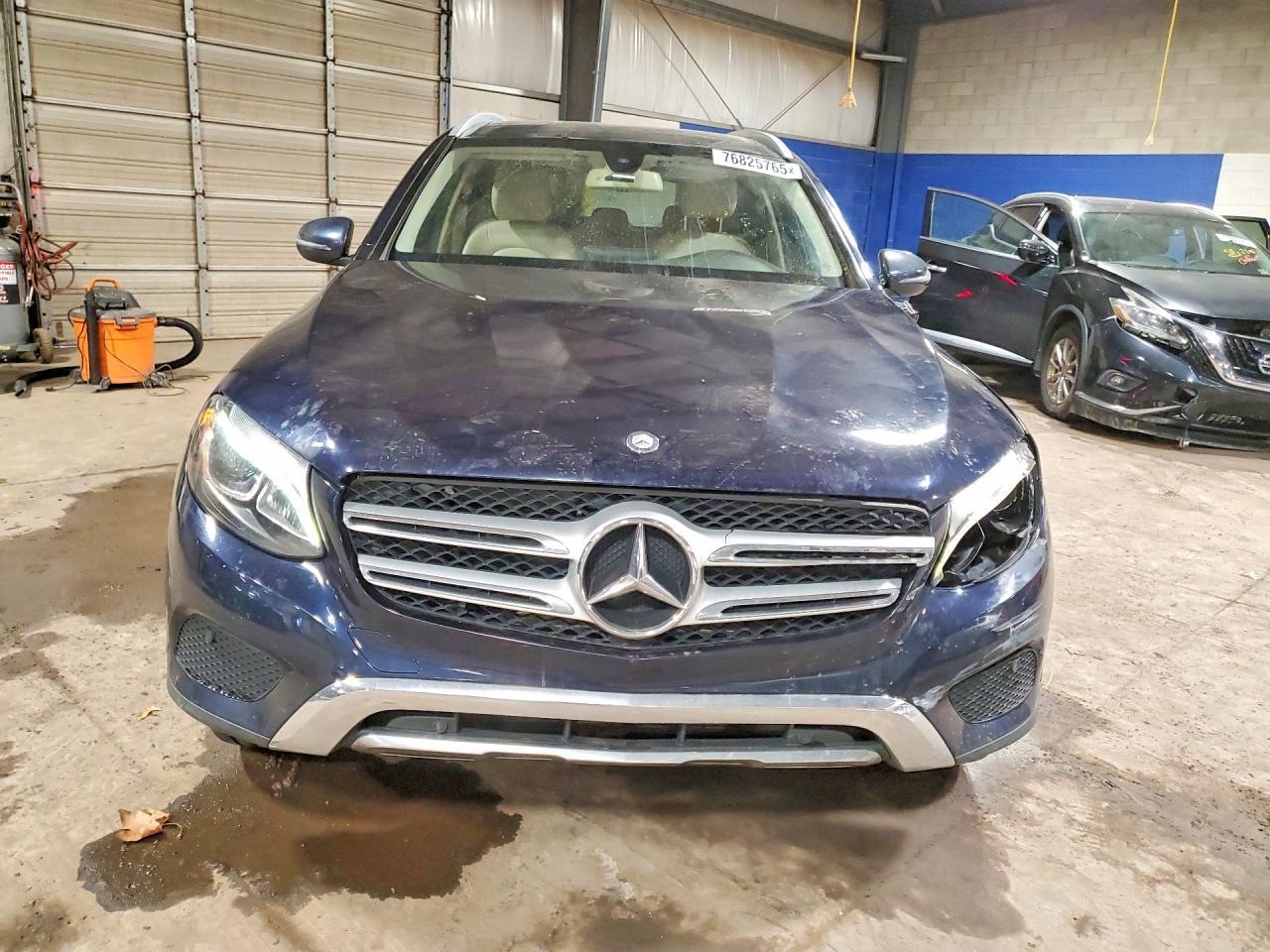 2017 Mercedes-Benz Glc 300 4Matic - Фото 5