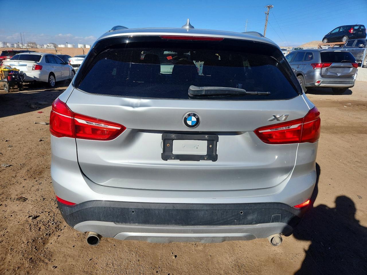 2017 BMW X1 xDrive28I - Фото 6