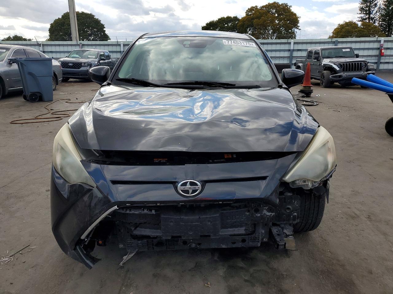 2016 Toyota Scion Ia - Фото 5