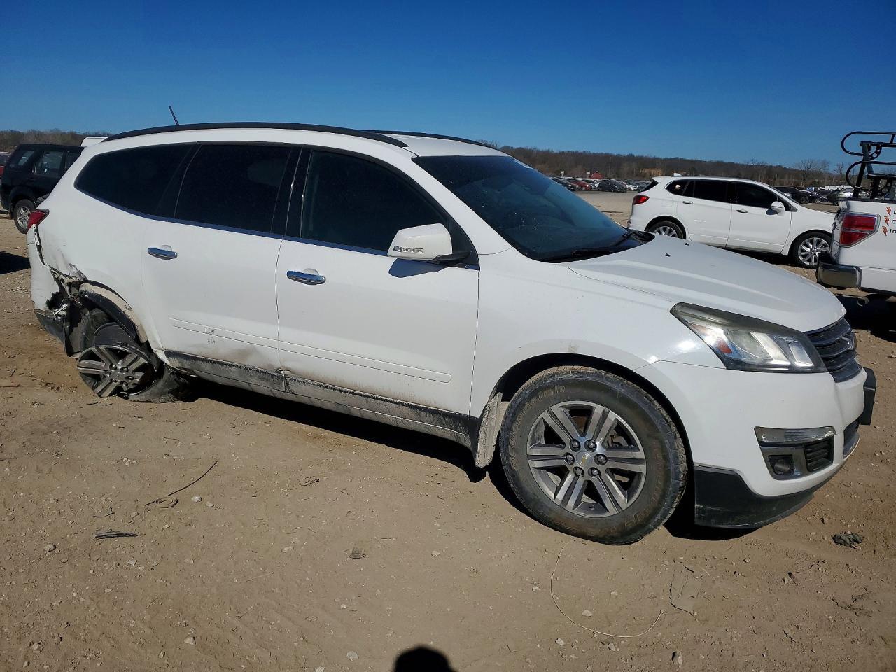 2017 Chevrolet Traverse Lt - Image 4