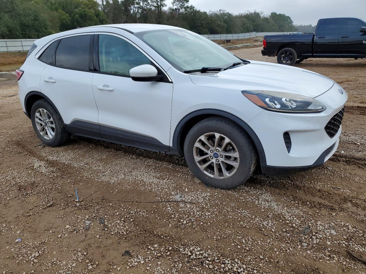 2020 Ford Escape Se - Image 4