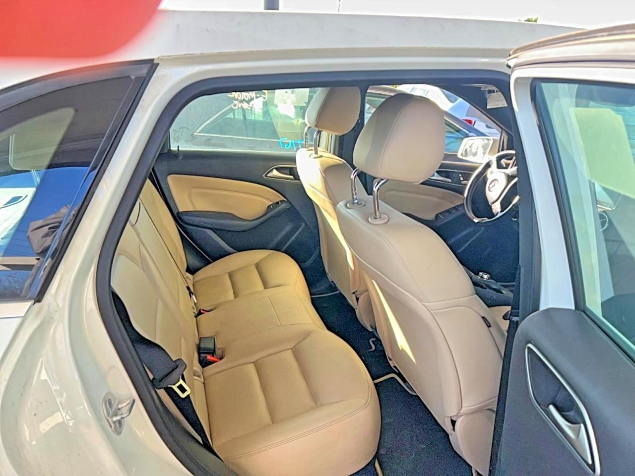 2017 Mercedes-Benz B 250E - Фото 6