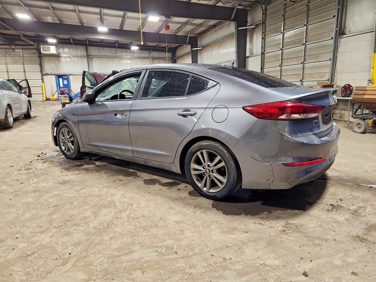 2018 Hyundai Elantra Sel - Фото 2