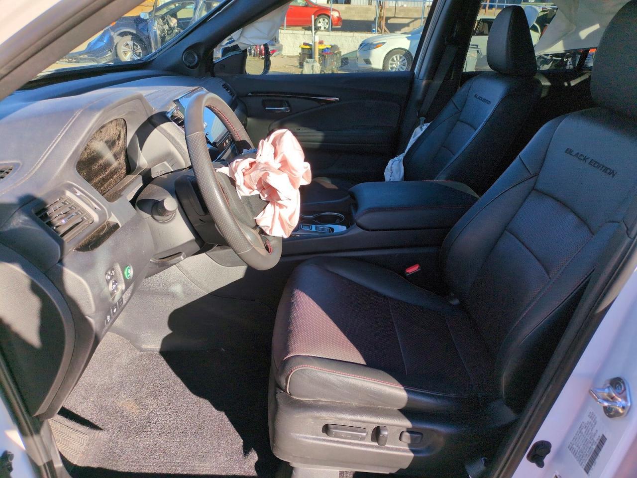 2025 Honda Ridgeline Black Edition - Image 7