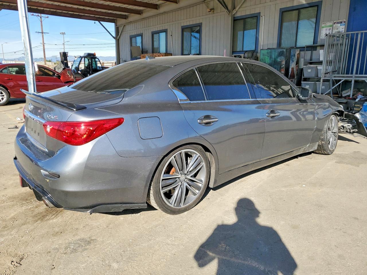 2015 Infiniti Q50 Base - Фото 3