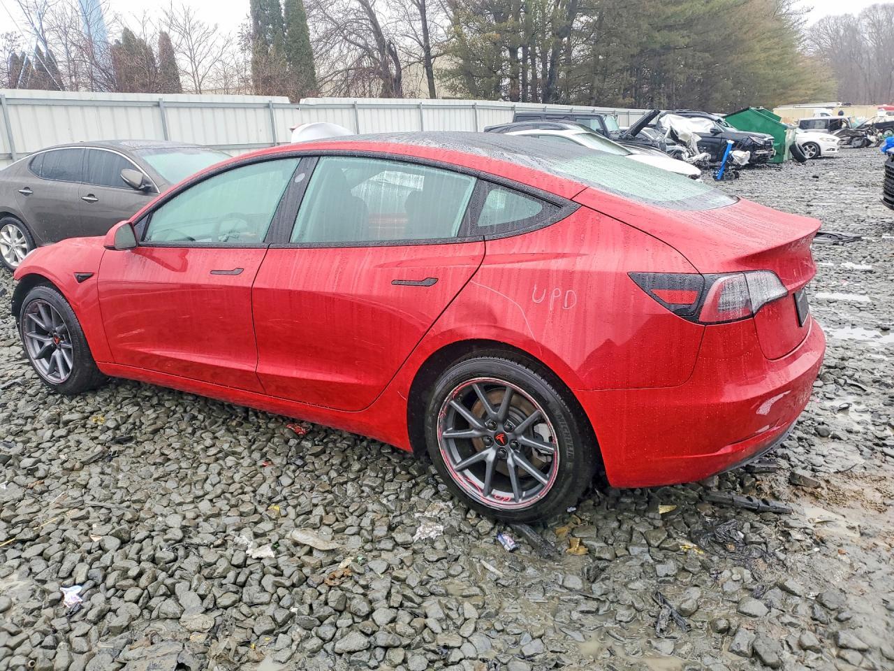 2023 Tesla Model 3 - Фото 2