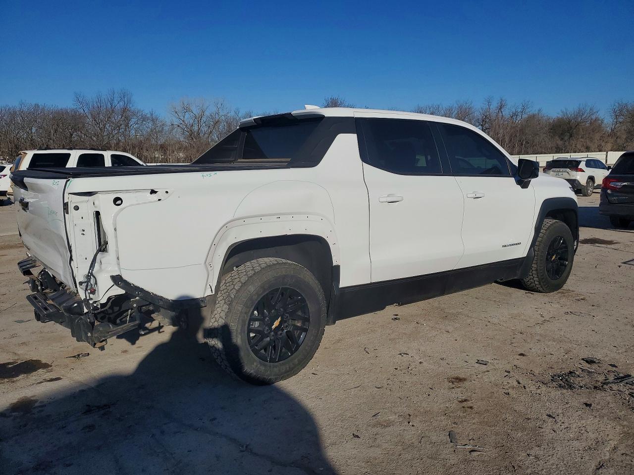 2024 Chevrolet Silverado - Image 3
