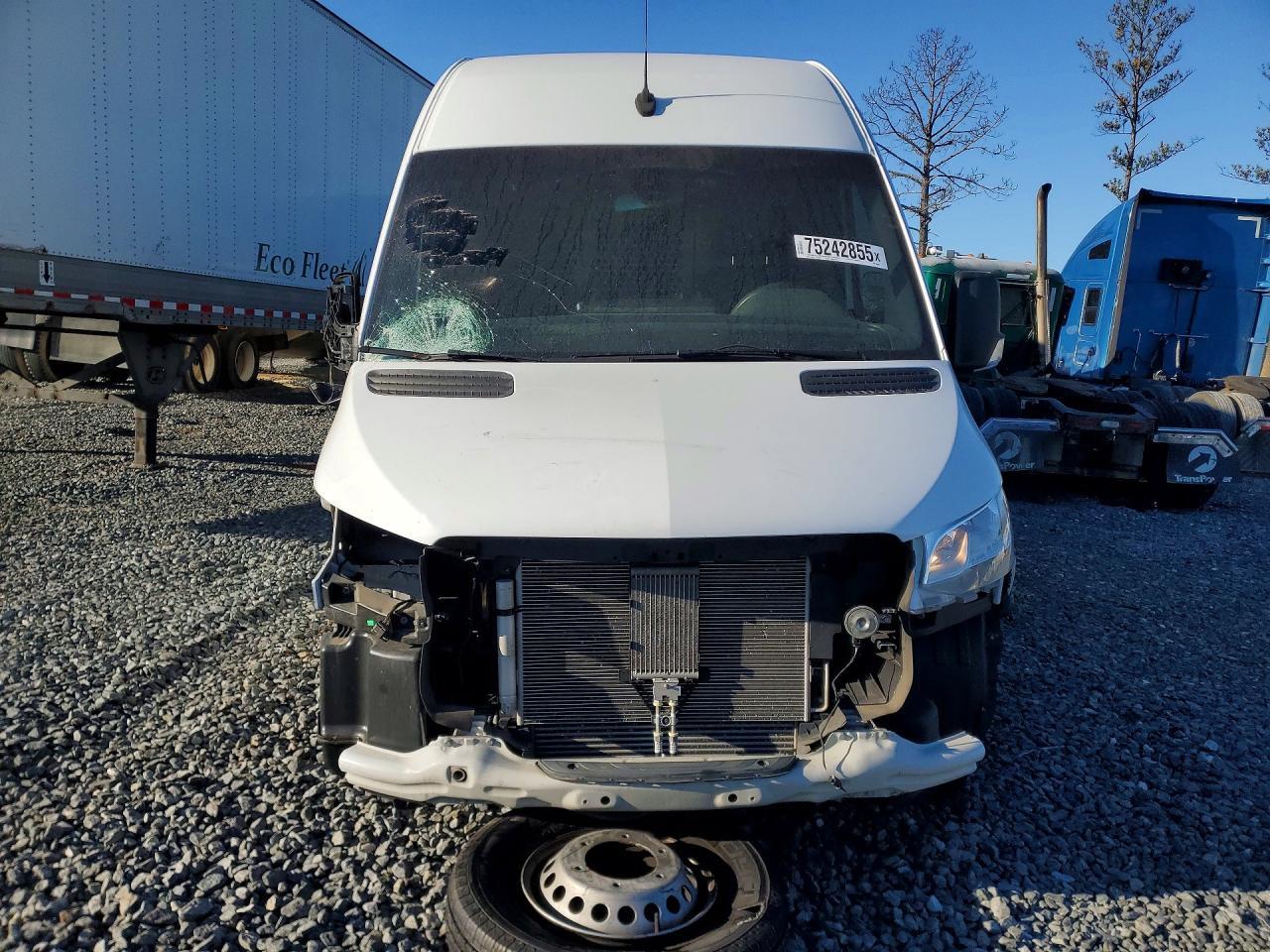 2019 Mercedes Benz Sprinter Utility / Service Van - Image 5