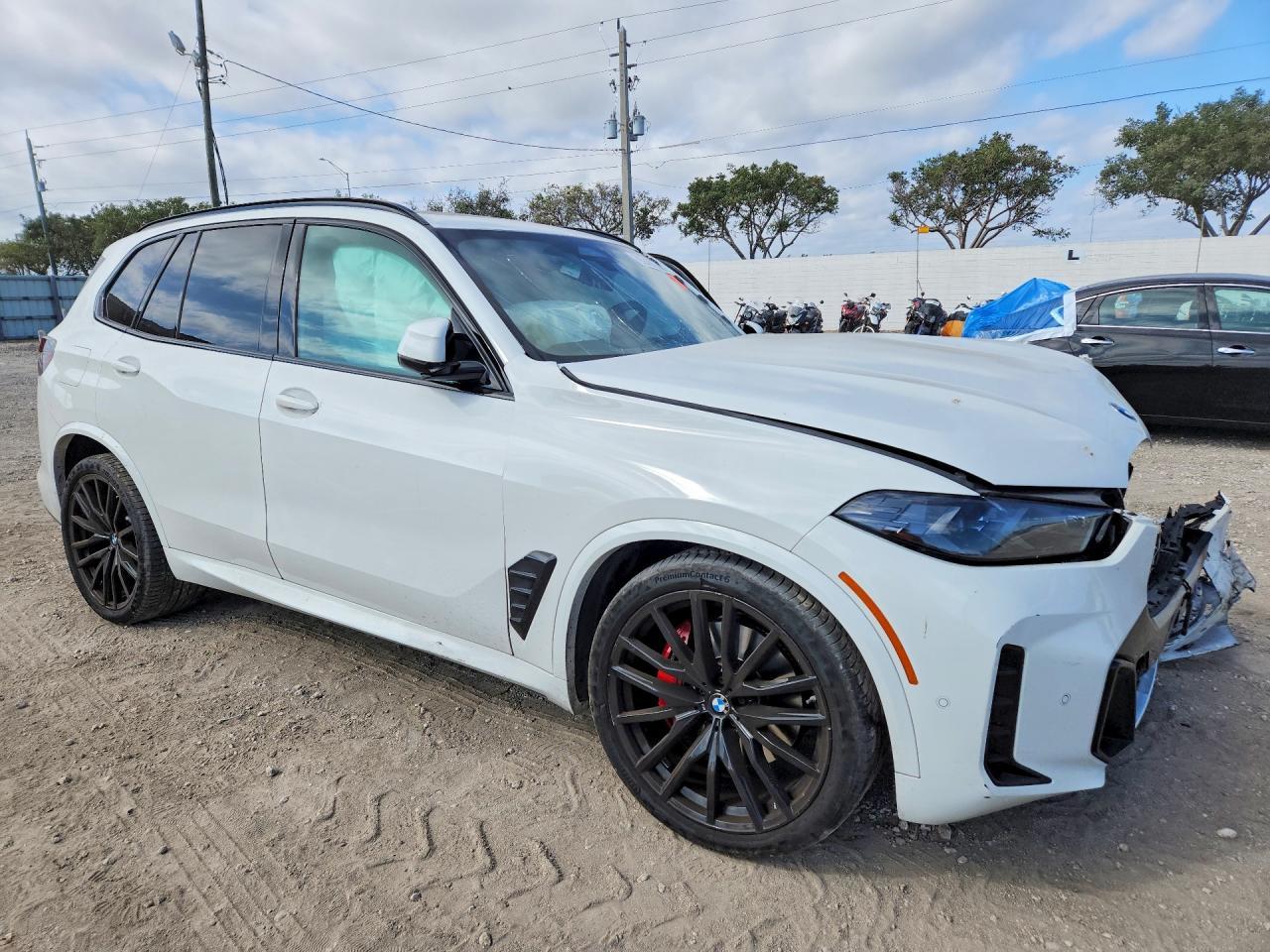 2025 BMW X5 xDrive40I - Image 4