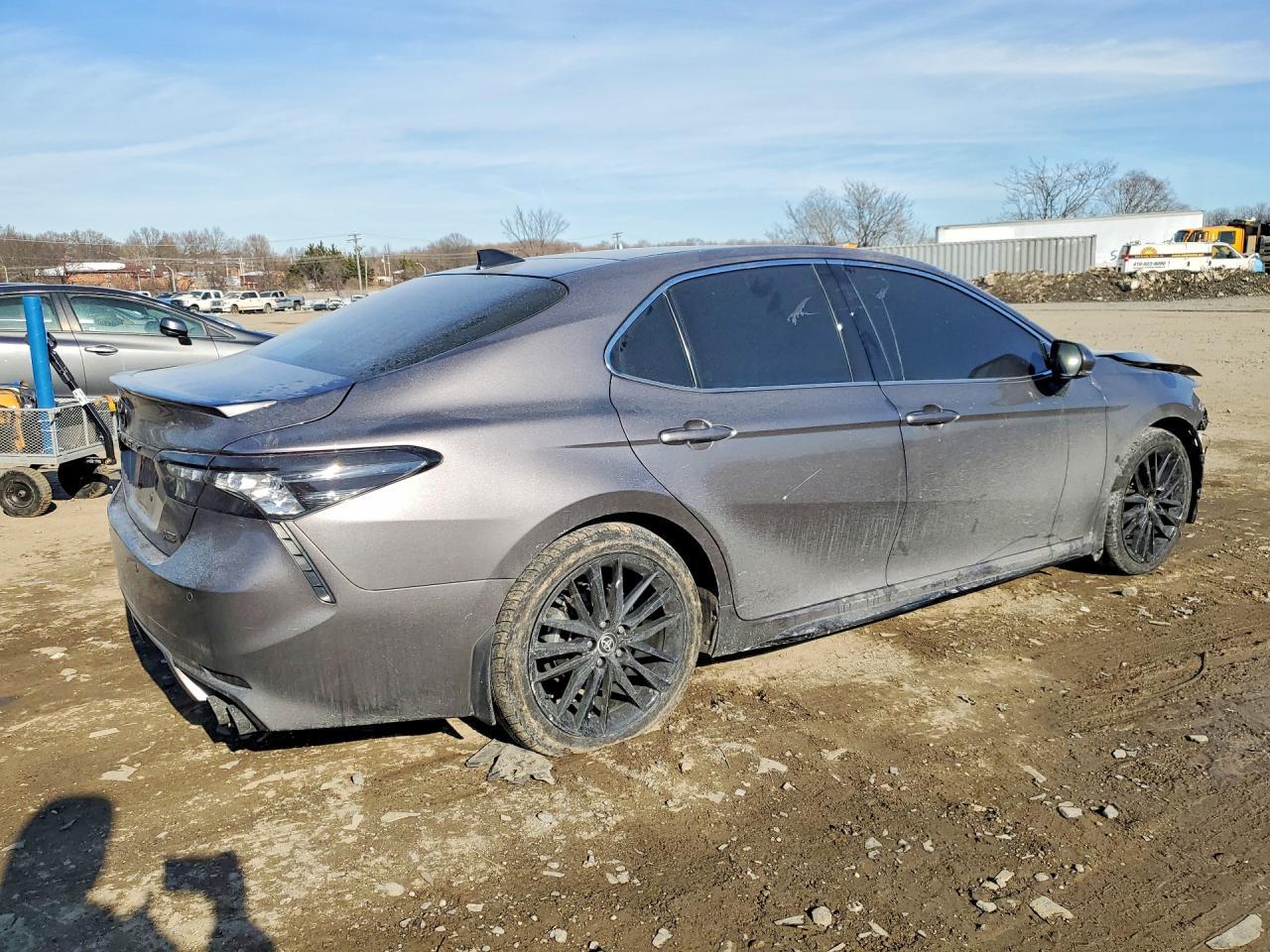 2024 Toyota Camry - Фото 3