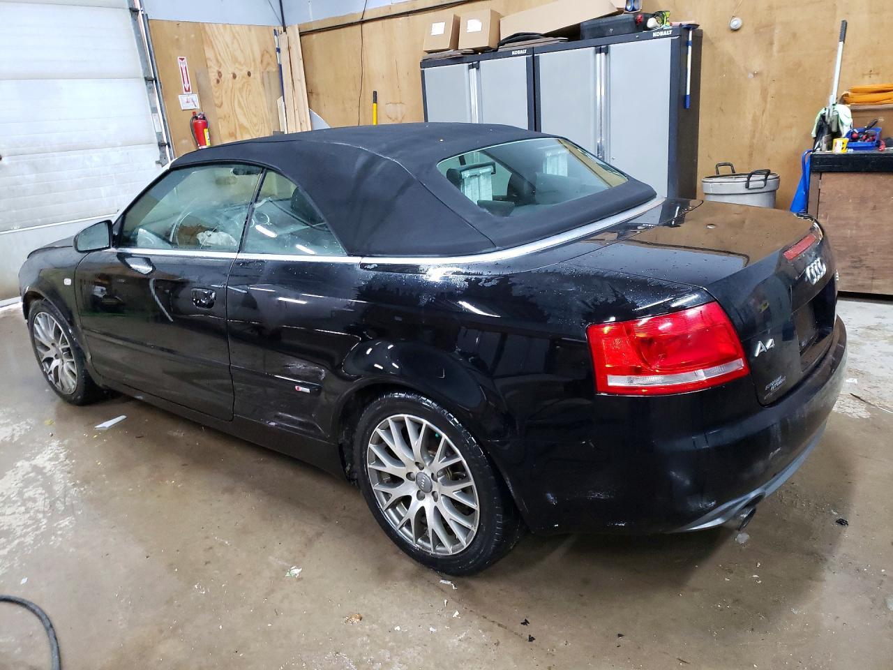 2009 Audi A4 2.0T Cabriolet - Фото 2