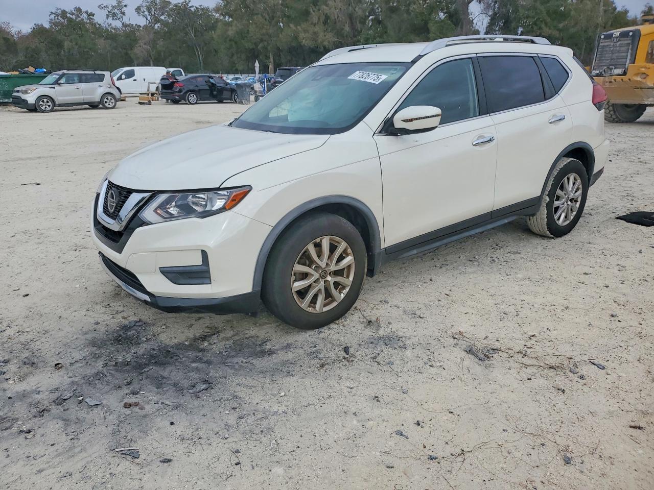 2020 Nissan Rogue Sv