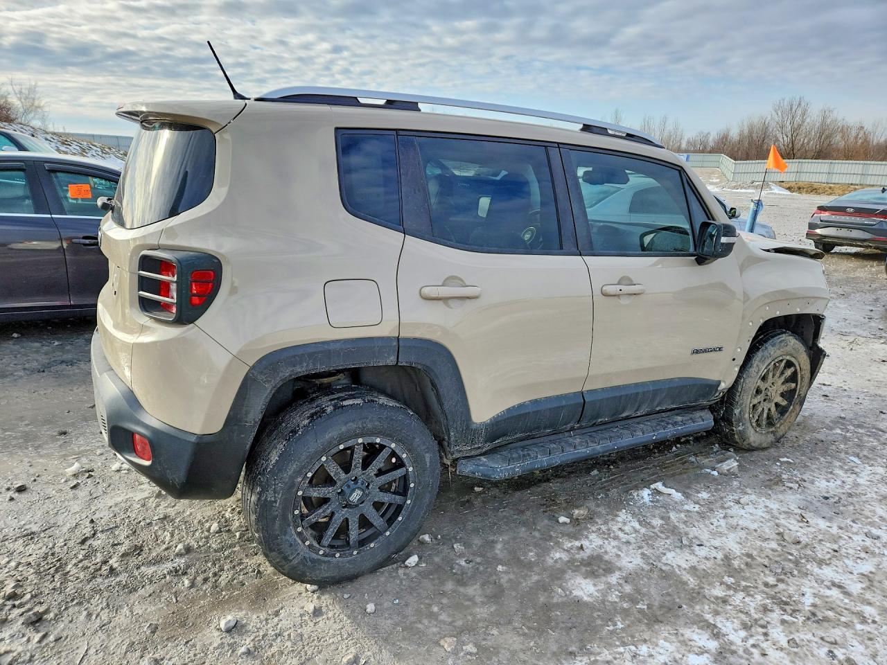 2016 Jeep Renegade Limited - Фото 3
