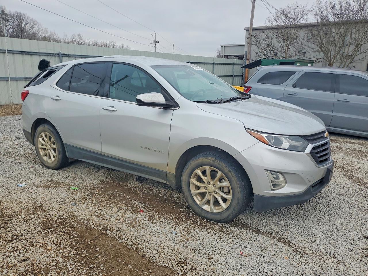 2018 Chevrolet Equinox Lt - Фото 4