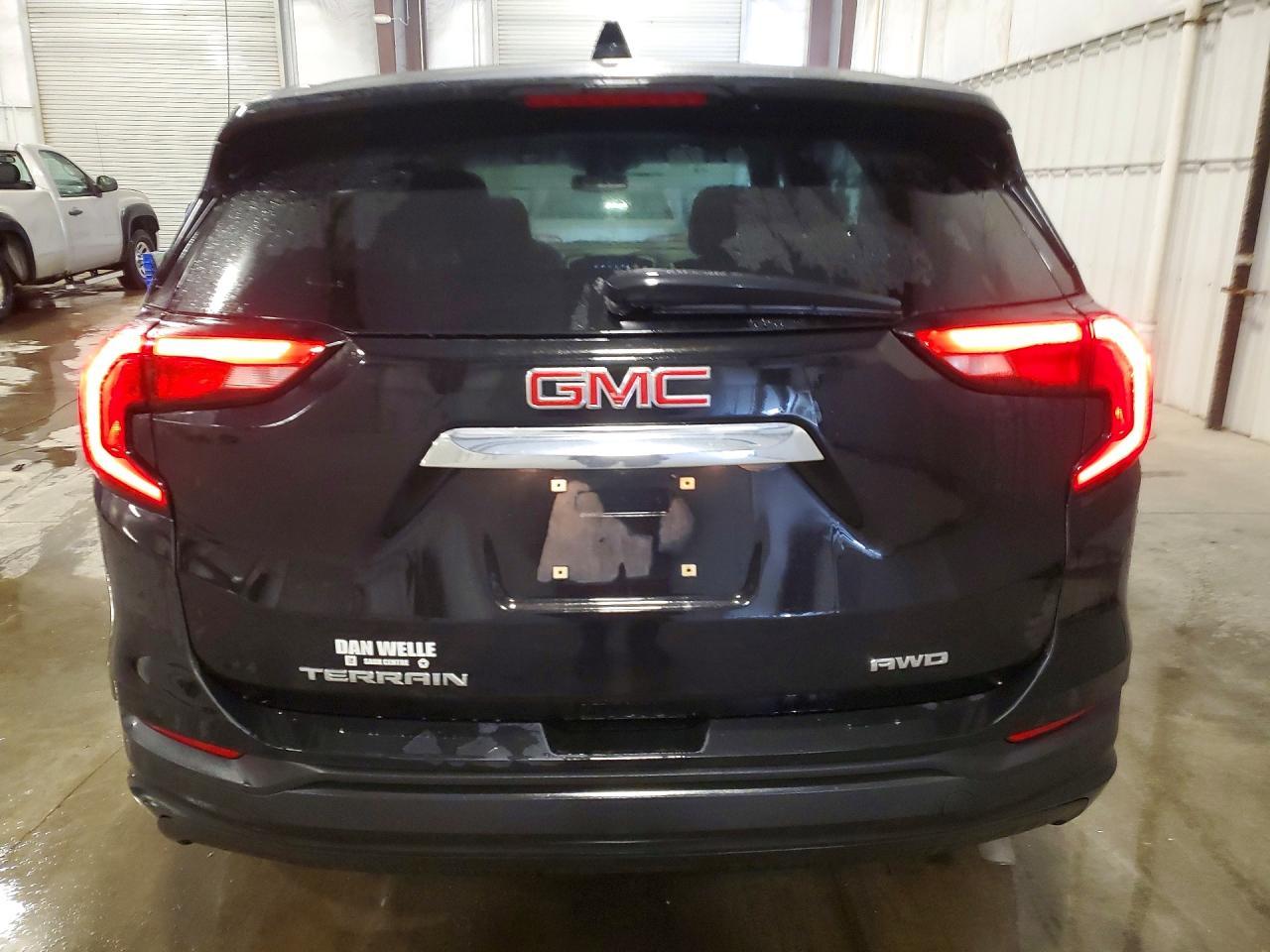 2018 GMC Terrain Sle - Image 6
