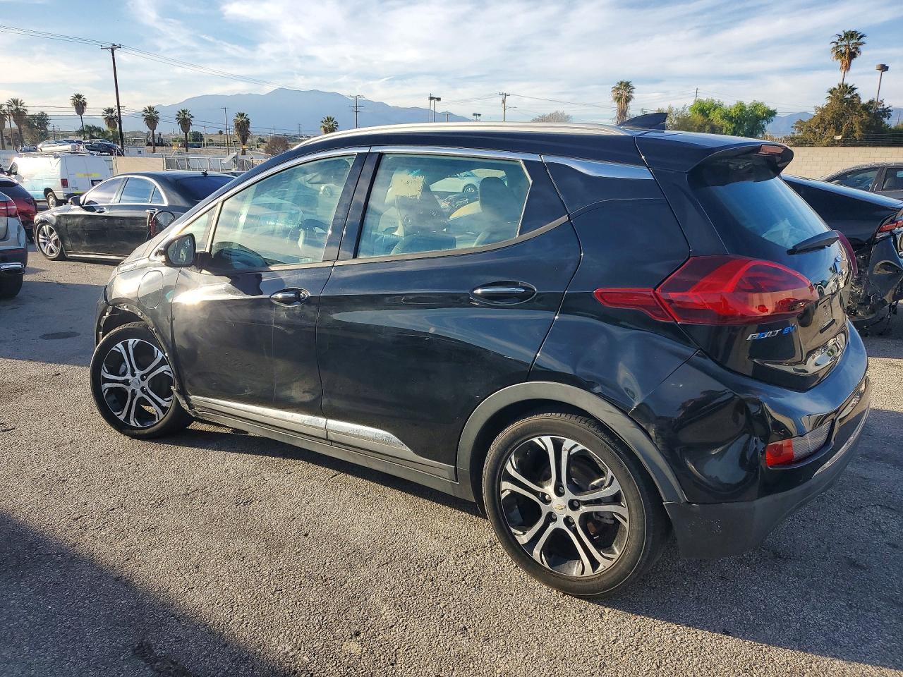 2021 Chevrolet Bolt Ev Premier - Фото 2