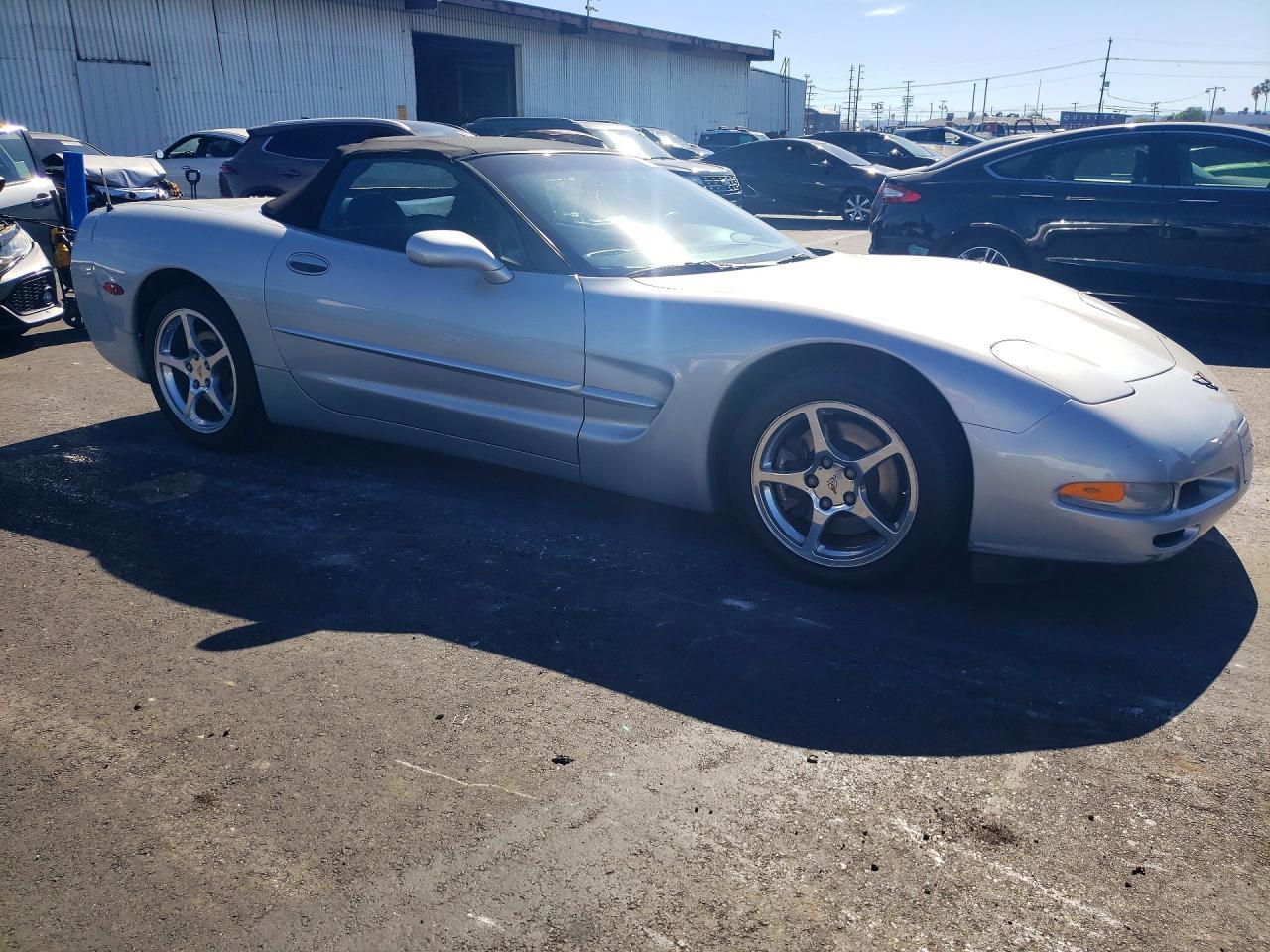 2000 Chevrolet Corvette - Фото 4
