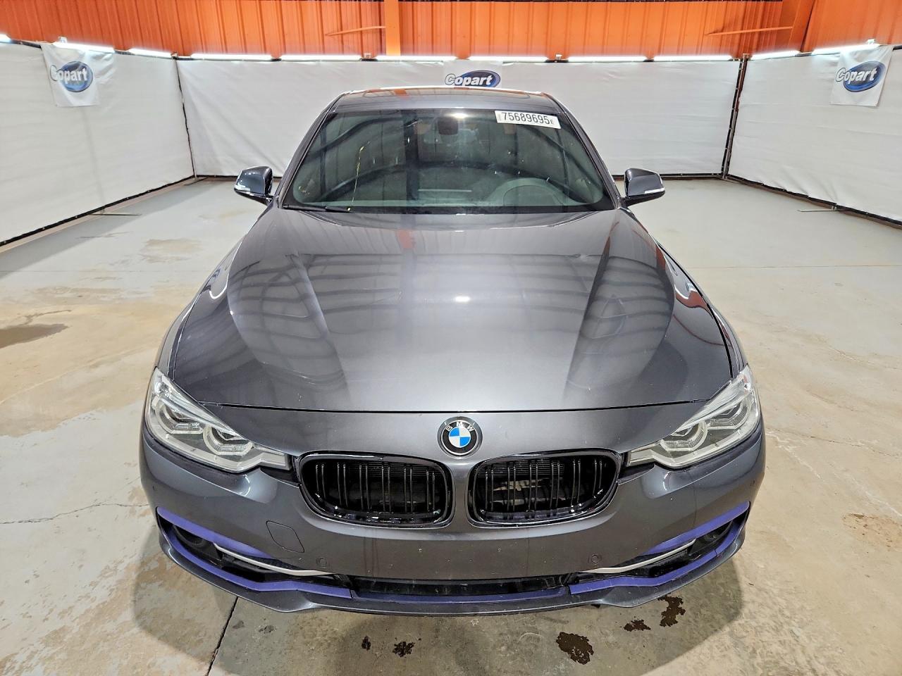 2017 BMW 330 Xi - Image 5