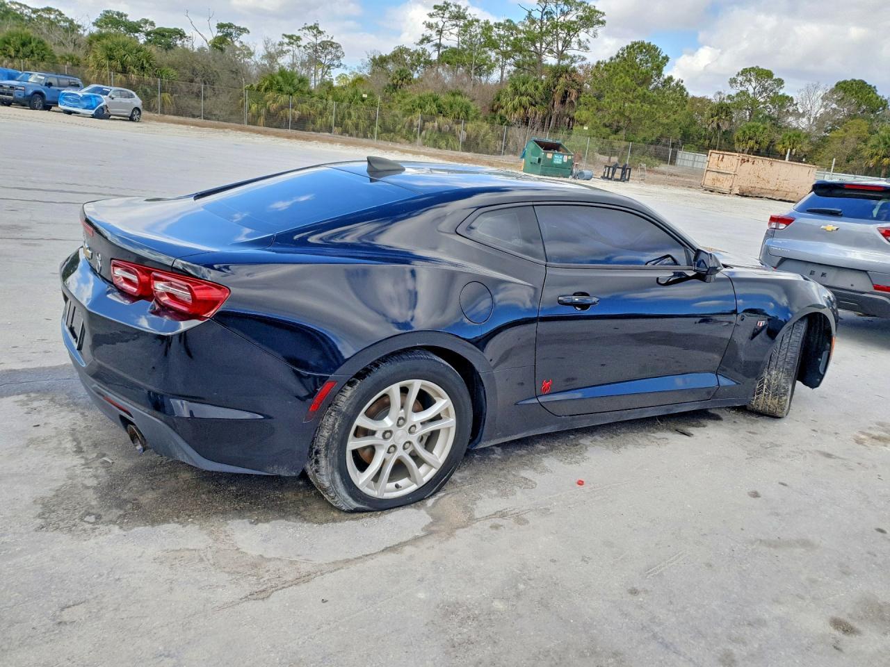 2020 Chevrolet Camaro Ls - Фото 3