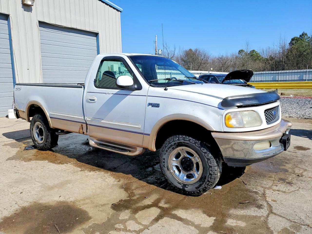 1997 Ford F150 - Image 4