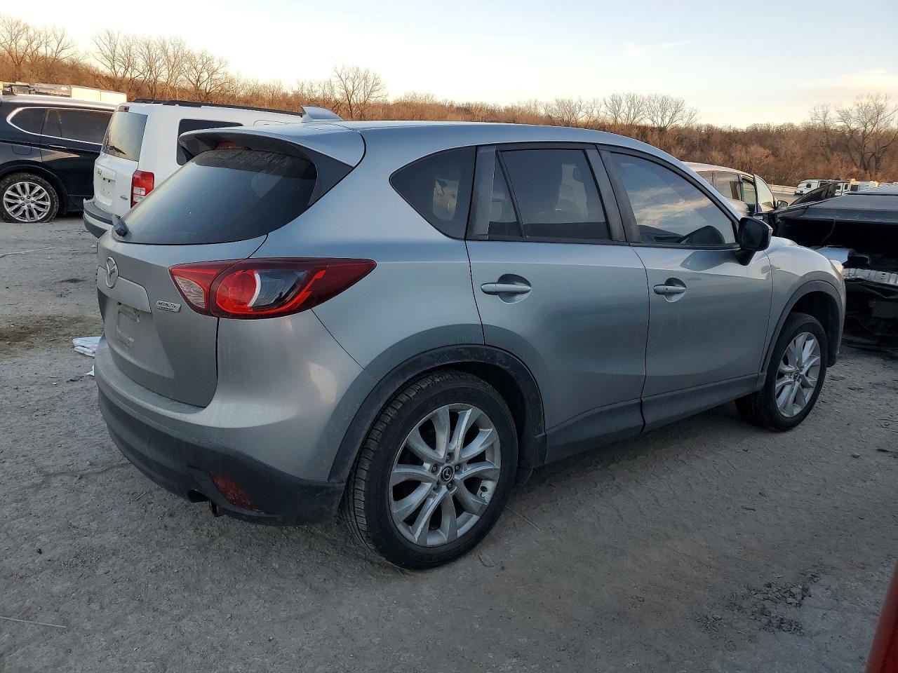 2015 Mazda Cx-5 Gt - Image 3