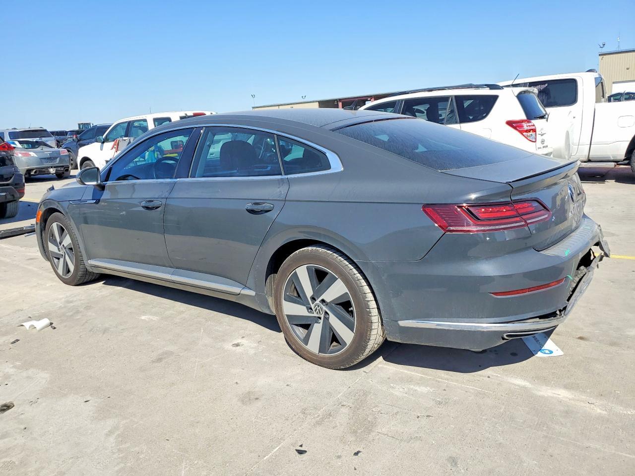 2021 Volkswagen Arteon - Фото 2