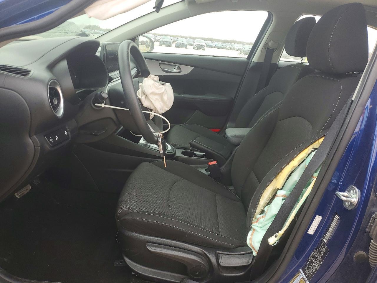 2023 Kia Forte Lx - Image 7