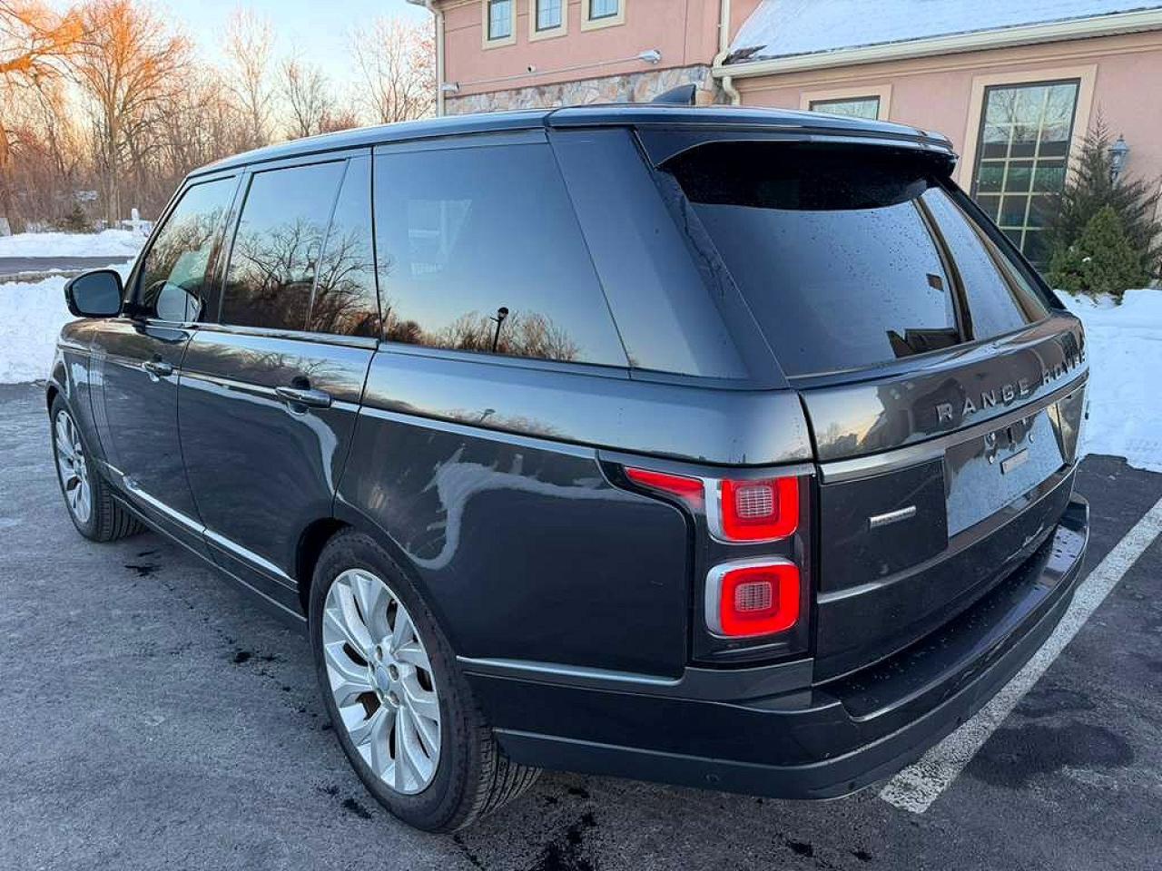 2018 Land Rover Range Rover Supercharged - Image 2