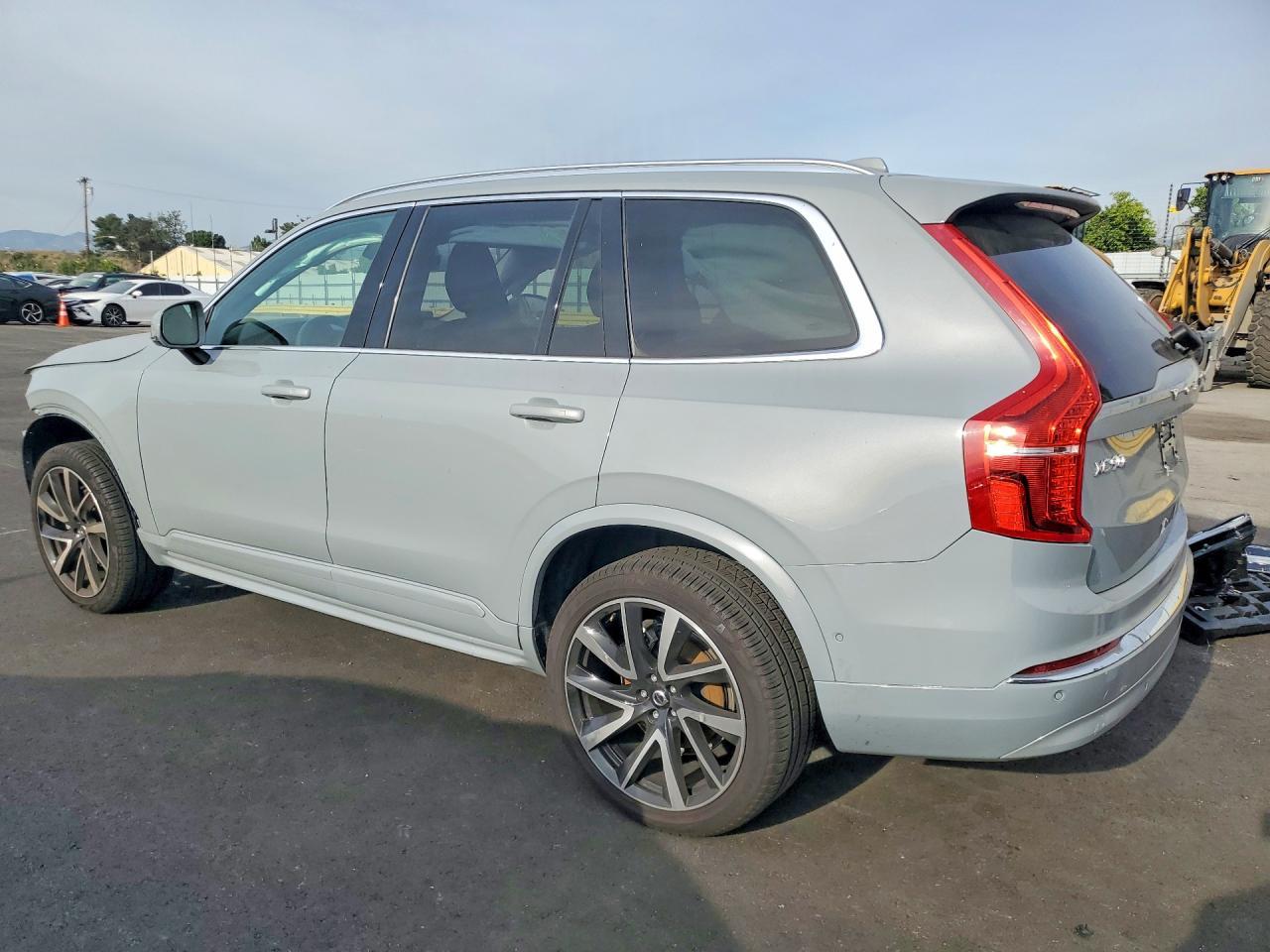 2025 Volvo Xc90 Plus - Фото 2