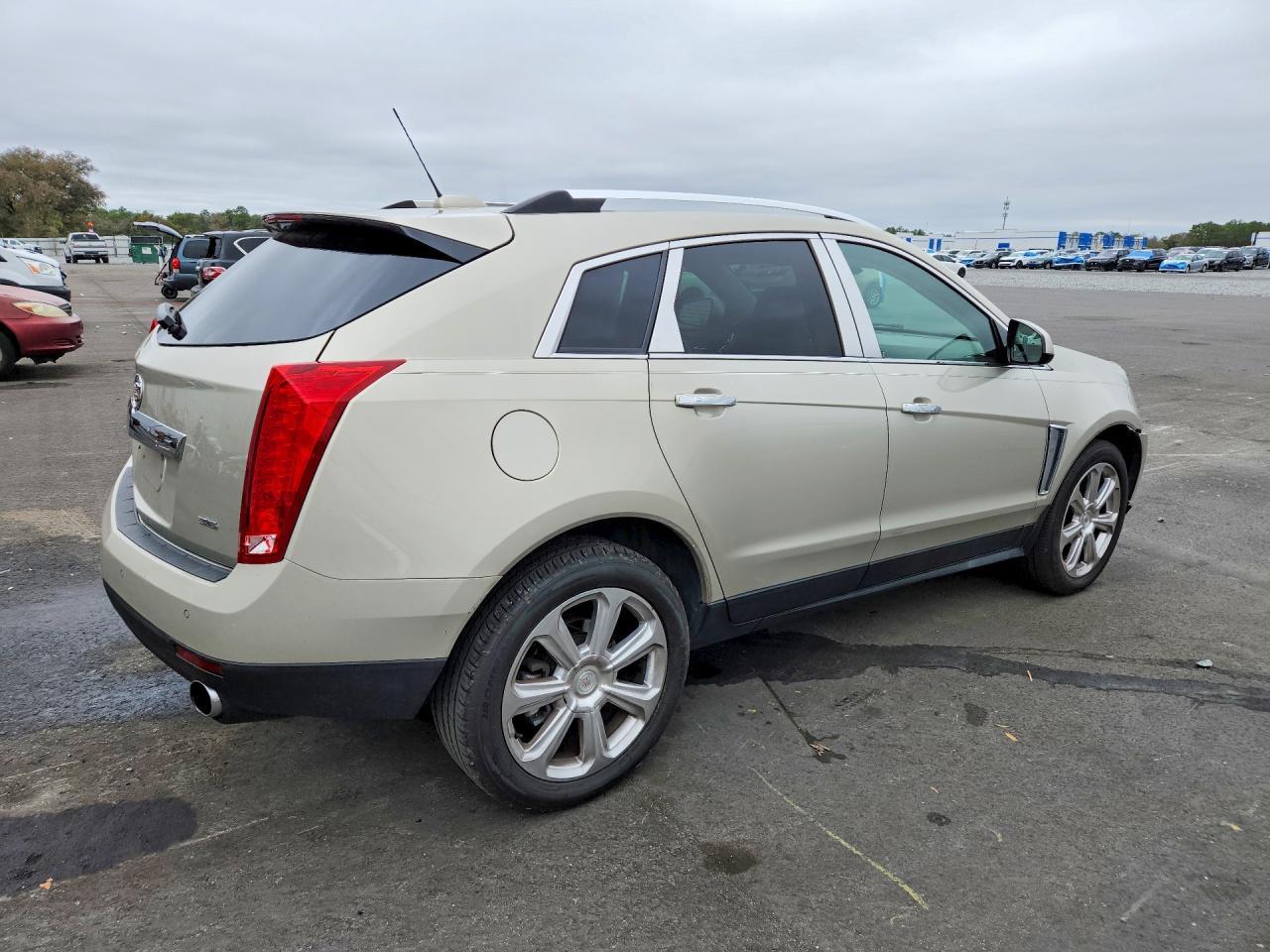 2015 Cadillac Srx Performance Collection - Image 3