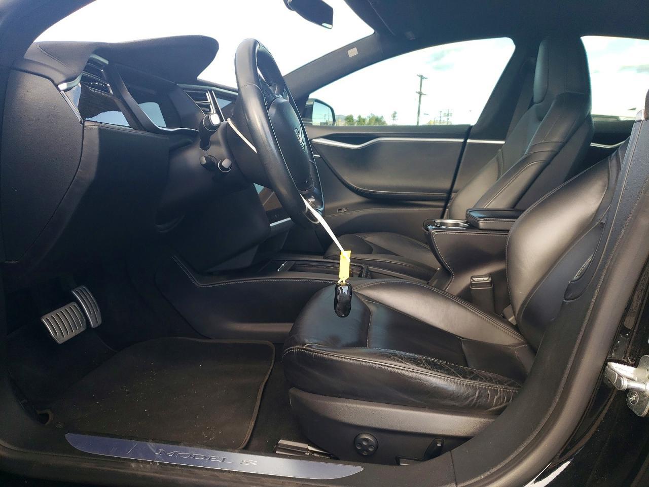 2016 Tesla Model S - Image 7