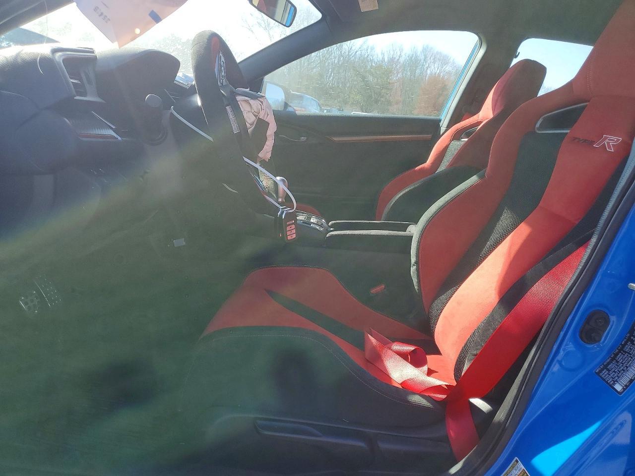 2021 Honda Civic Type-R Touring - Фото 7