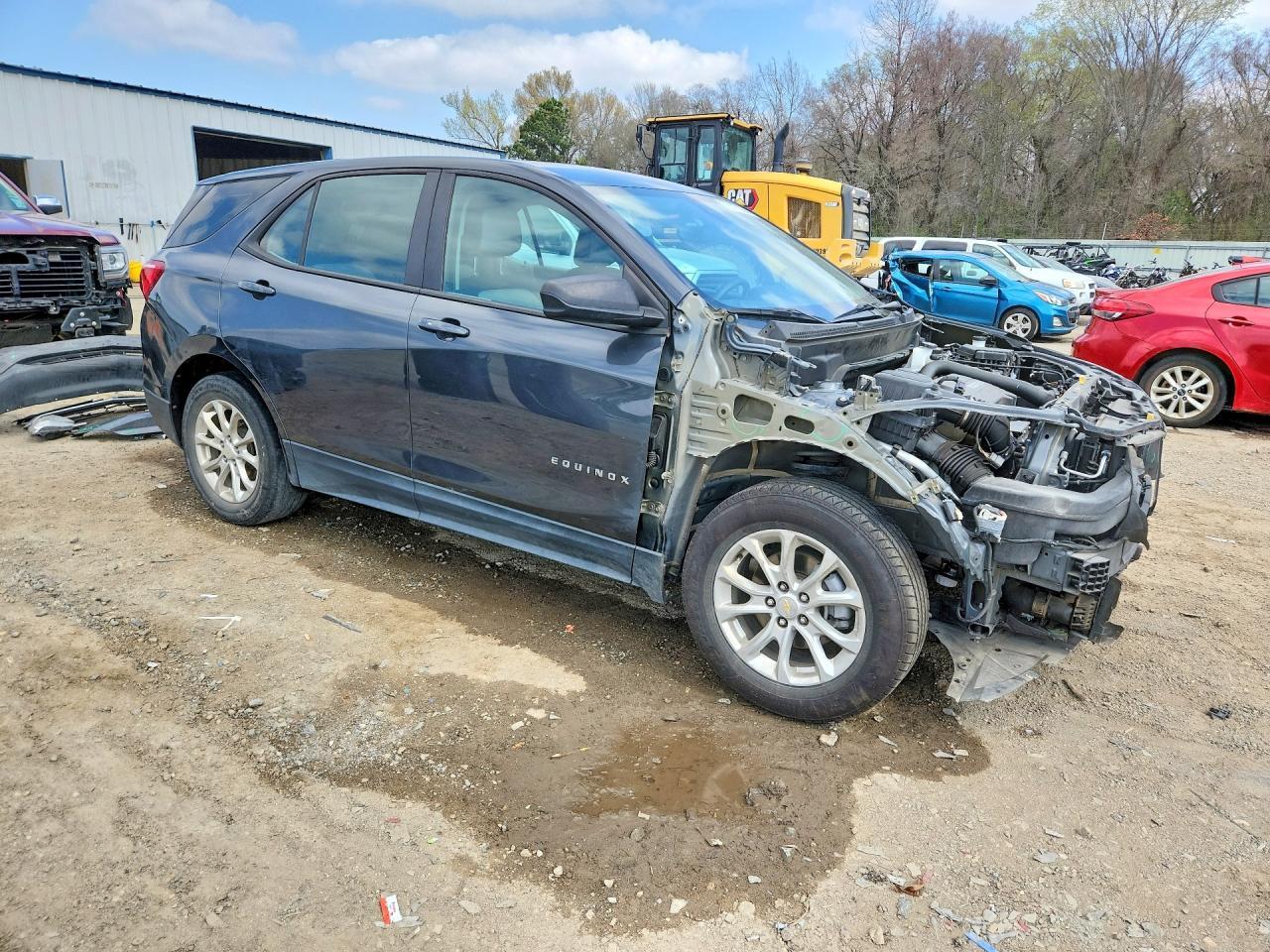 2020 Chevrolet Equinox Ls - Image 4