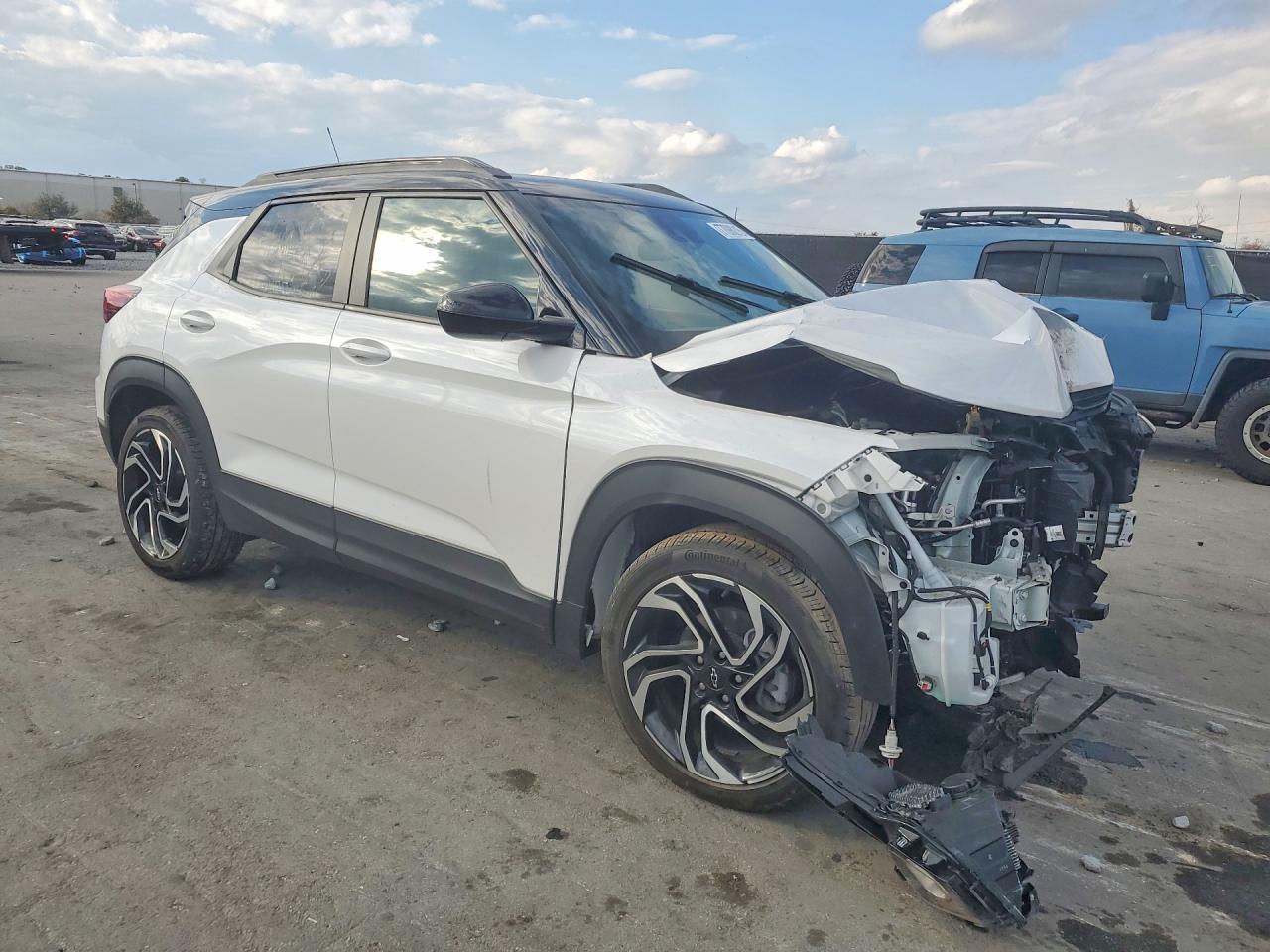 2025 Chevrolet Trailblazer Rs - Фото 4