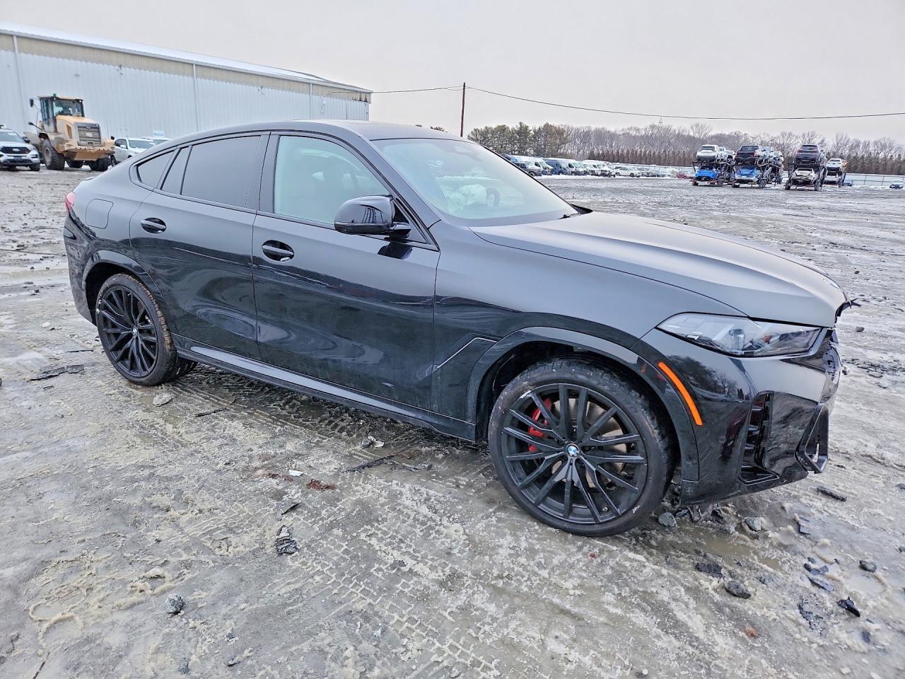 2025 BMW X6 M60I - Фото 4