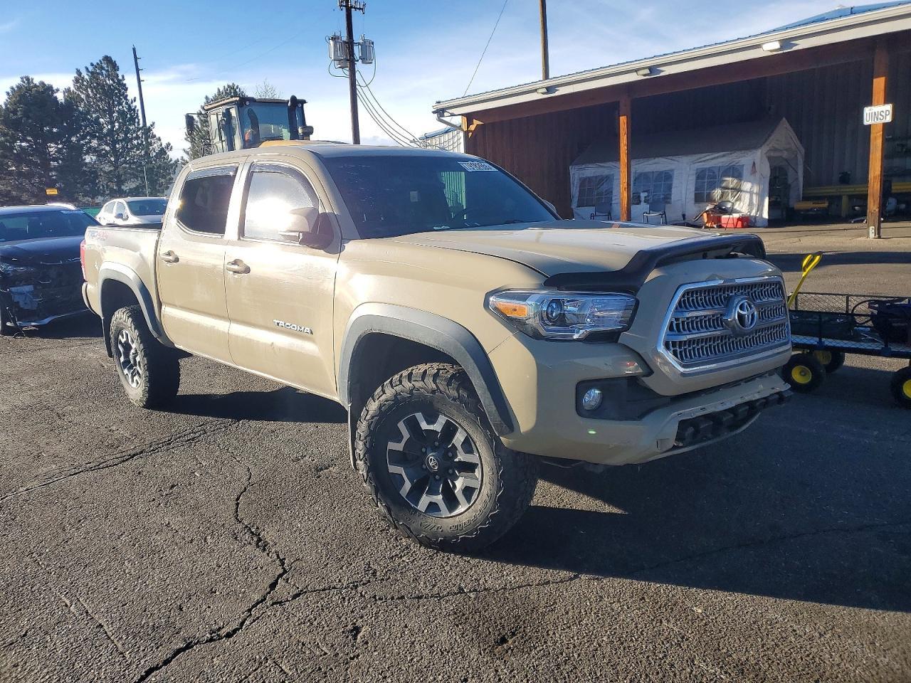 2017 Toyota Tacoma - Image 4