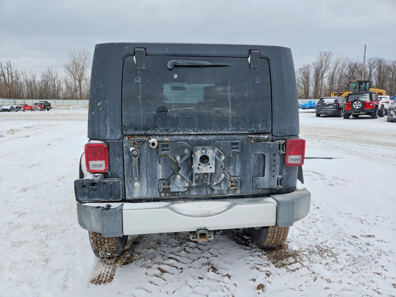2008 Jeep Wrangler Unlimited Sahara - Image 6