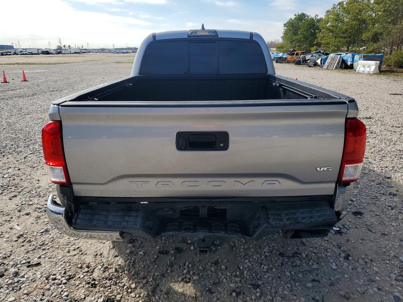 2017 Toyota Tacoma Sr5 V6 - Фото 6